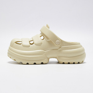 Mode femmes Muller chaussures avec talon bricolage sabots pour femme en plein air et salle de bain sandales en peluche chaussures d'infirmière - Product Image 1