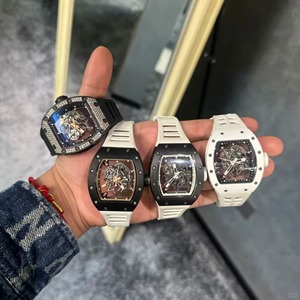Montre de sport automatique pour homme série Tonneau Skeleton, bracelet en silicone multicolore, montre-bracelet squelette de luxe - Product Image 2