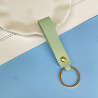 Pendentif de clé de voiture élégant et créatif en cuir PU, étanche et durable, breloque de sac pour le voyage