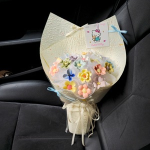Bouquet de fleurs floquées fait main, style niche haut de gamme, cadeau pour anniversaire, fête des mères, Saint-Valentin - Product Image 6