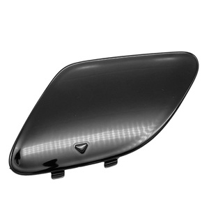 Couvercle de <span class=keywords><strong>crochet</strong></span> de <span class=keywords><strong>remorquage</strong></span> de pare-chocs avant et arrière AMG pour <span class=keywords><strong>Mercedes</strong></span> Benz W246 <span class=keywords><strong>B</strong></span> CLASS A2468850022 2468850022 2468851022 Carrosserie en plastique - Product Image 5