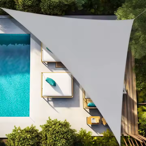 Jaring naungan matahari segitiga tenun HDPE luar ruangan, jaring naungan taman hemat ruang dengan kain Oxford - Product Image 2