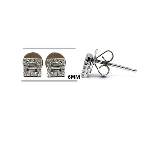 Pendientes de tuerca cuadrados de oro blanco de 18 quilates de alta gama para aniversario, diseño vintage de belleza sencilla, con baguette auténtica, para bodas y fiestas. - Product Image 2