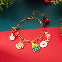 Collier fantaisie festif avec pendentif Arbre de Vie décoré et multiples breloques flocon de neige, bijoux attrape-regards pour femme