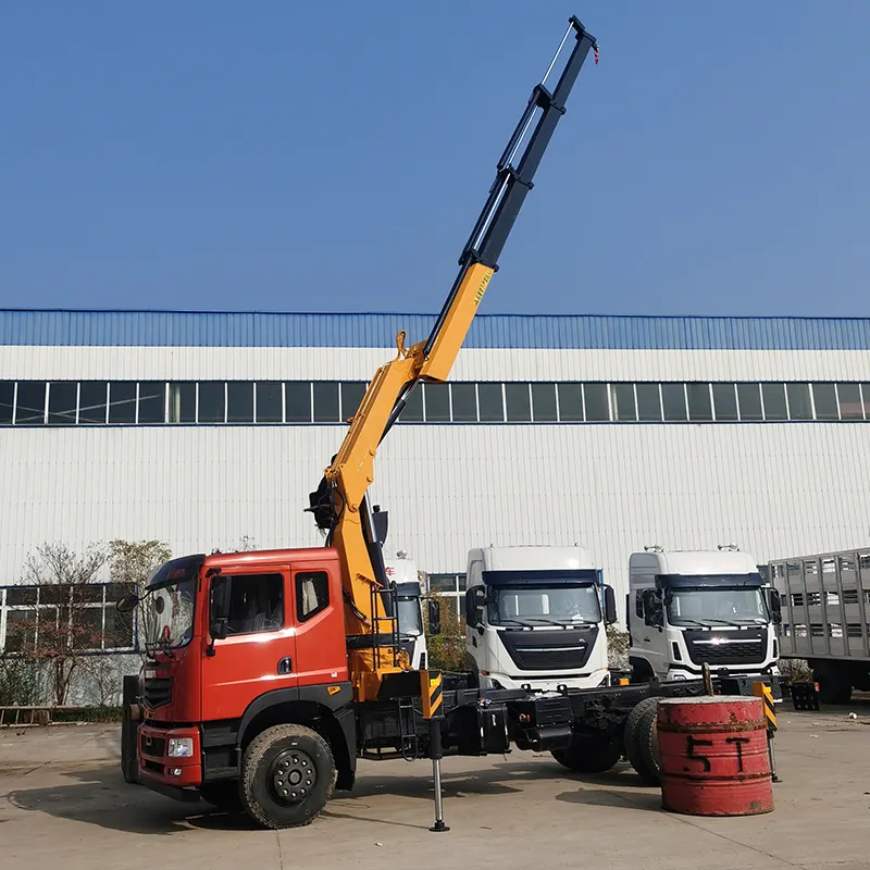 4 Tons truck Cranes hydraulic manipulator lifting mobile truck 5 ton 6 ton folding arm mounted crane truck