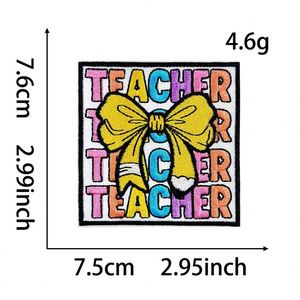 Patch thermocollant écologique brodé avec lettres 'Teacher', 'Mom', 'Girl Power' et paillettes pour vêtements - Product Image 2