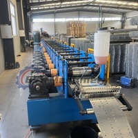 Machine de formage à froid pour la fabrication de poutres en H en acier galvanisé pour rayonnages de stockage industriels robustes