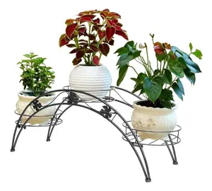 Supporto per piante in metallo a 3 livelli supporto per vaso di fiori scaffale per fioriera angolo per giardino Patio prato balcone