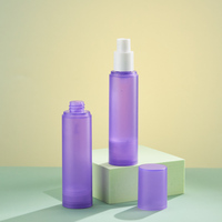 Flacon pulvérisateur sans air translucide mat givré violet PET 50 ml, calibre 18, pour emballage de brume hydratante pour le visage