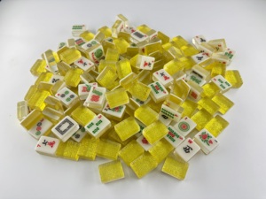 Ensemble de Mahjong Américain Portable de Luxe Premium et Durable, 160 Pièces, Tuiles de Mahjong en Cristal Doré pour le <span class=keywords><strong>Poker</strong></span> et les Réunions Familiales - Product Image 3