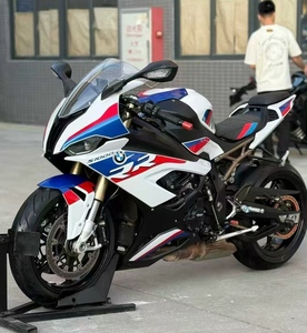 Moto sportive d'<span class=keywords><strong>occasion</strong></span> de haute qualité, modèle <span class=keywords><strong>BMW</strong></span> <span class=keywords><strong>S1000rr</strong></span> M 2021, équipée d'un moteur de 999 cm³ - Product Image 1