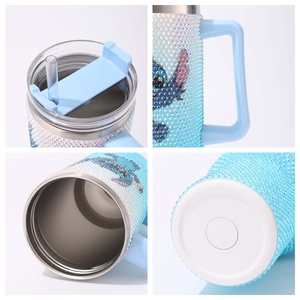ZB Ingrosso Tumbler da Viaggio in Acciaio Inox 40oz con Isolamento Sottovuoto, Decorato con Strass, con Cannuccia e Manico, HelloKitty Stitch, per <span class=keywords><strong>Regalo</strong></span> - Product Image 4