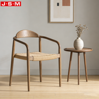 Chaise de salle à manger empilable en bois massif au design nordique moderne, siège en corde tressée, chaise de salle à manger marron pour hôtel