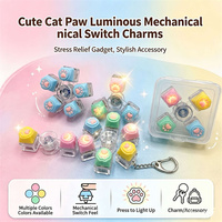 En gros, Porte-clés sensoriel anti-stress avec son de clavier à interrupteur mécanique en forme de patte de chat, jouet de décompression et de fidget, pour cadeau