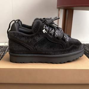 2025 Hochwertige modische Unisex-Schneeschuhe UGS Herren-Schneeschuhe eine hochwertige Wolle Super Warm TOP - Product Image 1