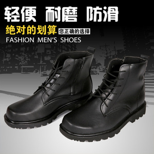 Botas de nieve de cuero para hombre, forradas de lana, impermeables, antideslizantes, de tacón medio, para uso en exteriores con clima frío. - Product Image 2
