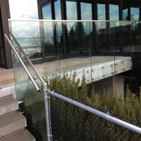 Prima Garde-corps de balcon moderne en verre et acier inoxydable avec fixation publicitaire à boulons