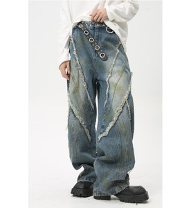 美品☆ルイヴィトン・レザー ビッグLVエンボスアイコン