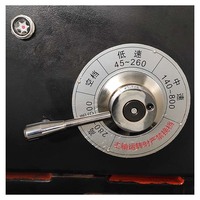 Tour CNC de haute précision CK6150, banc en fonte robuste de grade IT6-IT7 pour le tournage d'arbres et de disques