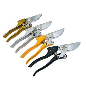 Tijeras de Podar Profesionales Inalámbricas de Litio de 16.8V para Bordillos, Viñedos, Jardinería, Huertos y Árboles - Product Image 1