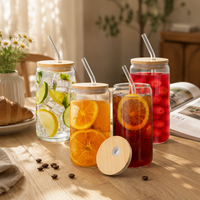 Ensemble de 4 gobelets en verre résistant à la chaleur SELECTSHOP avec pailles, couvercles et brosse de nettoyage, compatibles lave-vaisselle pour eau/jus/soda/thé (moderne)