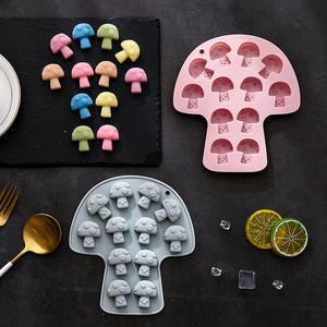 12 pezzi a forma <span class=keywords><strong>di</strong></span> fungo stampo in Silicone semplice vassoio <span class=keywords><strong>di</strong></span> cioccolato ghiaccio per la cottura <span class=keywords><strong>di</strong></span> utensili per torte in resina - Product Image 4