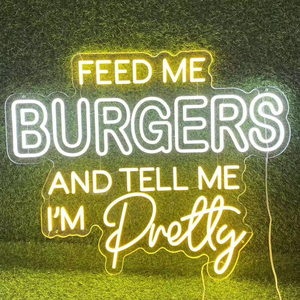Panneau néon LED « Allez-moi-y-donner du poulet et dites-moi que <span class=keywords><strong>je</strong></span> suis belle » - Police jaune et blanche |   Lumière décorative pour restaurant de burgers, diner, café - Product Image 1