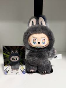 100% 정품 라부부 시크릿 ID 에디션 V1 V2 V3 - 흥미로운 마카롱 해브 시트 빅 에너지 플러시 PVC 히든 피규어 캐릭터 - Product Image 2