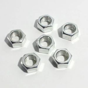 Visserie Boulon hexagonal et écrou DIN934 Tête métrique Port de Tianjin Acier au carbone gratuit Vente chaude Usine M22 8.8 4.8 Écrous zingués 2 tonnes - Product Image 2