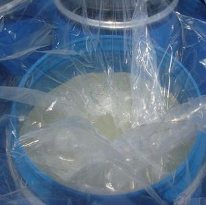 SLES de qualité industrielle CAS 68585-34-2, pureté 70 %, pour lessive - Product Image 3