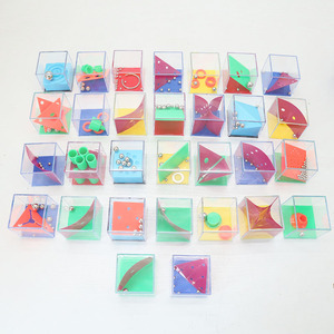30-Pinata Goodie Sacs Stuffer Pack de Party Favor Jouets En Plastique Bas Retour Cadeaux Casse-tête Puzzles Cubes Maze <span class=keywords><strong>Game</strong></span> Toy - Product Image 3