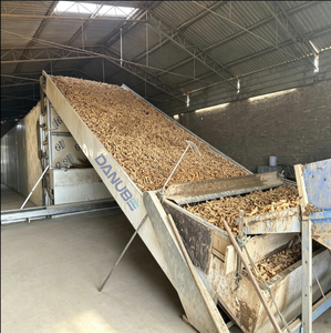 Équipement de déshydratation à bande transporteuse continue sur mesure, sécheur à haute capacité pour matières premières alimentaires agricoles - Product Image 1