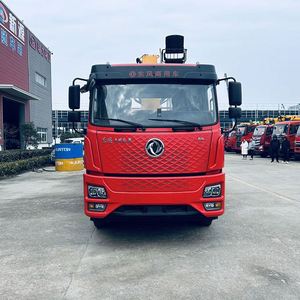 Grue montée sur camion Dongfeng 6x4 robuste, grue à flèche longue Xugong de 12 tonnes pour les travaux urbains et ruraux - Product Image 2