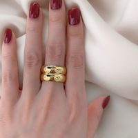 Bague tendance européenne et américaine en acier inoxydable double couche pour femme, design simple et uni, cercle, gourde, arc, vente en gros transfrontalière