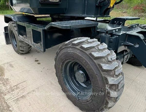 <span class=keywords><strong>Hyundai</strong></span> 60W-9 usato escavatore a ruote corea Mini escavatore 5.5 tonnellate <span class=keywords><strong>Hyundai</strong></span> 60W-9 60W-7 originale escavatore di seconda mano per la vendita - Product Image 5