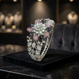 Conjunto de Anillo y Brazalete de Lujo en Latón Plateado con Circonita Cúbica Floral, Gema Rosa Púrpura, Brazalete Abierto, Joyería para Mujer - Product Image 3