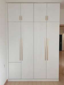 Muebles de dormitorio de diseño moderno Armario de madera portátil y ajustable con puerta de madera maciza para uso doméstico - Product Image 2