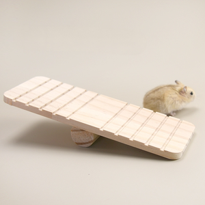햄스터 나무 균형 보드 작은 애완 동물 황금 곰 나무 장난감 세트 균형 보드 제조 업체 도매 - Product Image 6