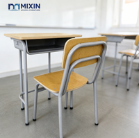 Ensemble de mobilier scolaire moderne pour salle de classe secondaire : table et chaise individuelles en bois pour étudiants