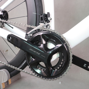 <span class=keywords><strong>Bicicleta</strong></span> Completa con Grupo R7120, <span class=keywords><strong>Bicicleta</strong></span> de Carretera con Frenos de Disco, Cuadro de <span class=keywords><strong>Carbono</strong></span>, Ruedas de <span class=keywords><strong>Carbono</strong></span>, Pintura Blanca Camaleón TT-R18 - Product Image 4