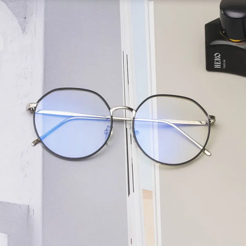 แว่นกันแดดแฟชั่นใหม่,แว่นกันแสงสีฟ้ากรอบโลหะทรงกลมแบนเลนส์เหลี่ยมแบบเรโทร