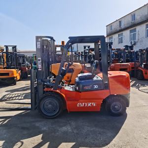 Montacargas HELI H2000 Usado de 3 Toneladas, Diésel, 4 Ruedas, para Terreno Accidentado, Tracción Delantera, Alta Eficiencia, Bajo Consumo - Product Image 5