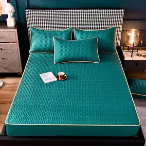 AOYATEX Home textile Luxury soft Printing Plain Color Mattress Protective Cover Fixed Waterproof bed cover set luxury