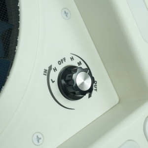 Nouveau design de ventilateur de toit pour <span class=keywords><strong>camping</strong></span>-<span class=keywords><strong>car</strong></span> remorque <span class=keywords><strong>camping</strong></span>-<span class=keywords><strong>car</strong></span> <span class=keywords><strong>camping</strong></span>-<span class=keywords><strong>car</strong></span> pièces de <span class=keywords><strong>carrosserie</strong></span> sans lumière LED ventilateur ventilateur - Product Image 3