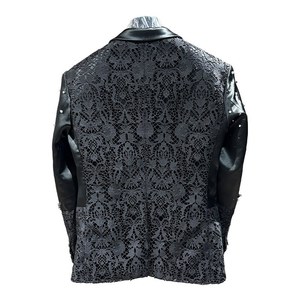 Personalizzabile: abito da uomo con cuciture in <span class=keywords><strong>pizzo</strong></span> nero personalizzato di fascia alta alla moda con strass e gioiello impreziosito. - Product Image 6