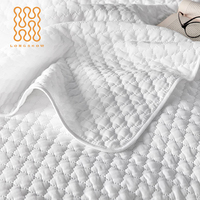 Literie en microfibre de polyester douce comme du coton, couvre-lit élégant, couette blanche douce pour l'été