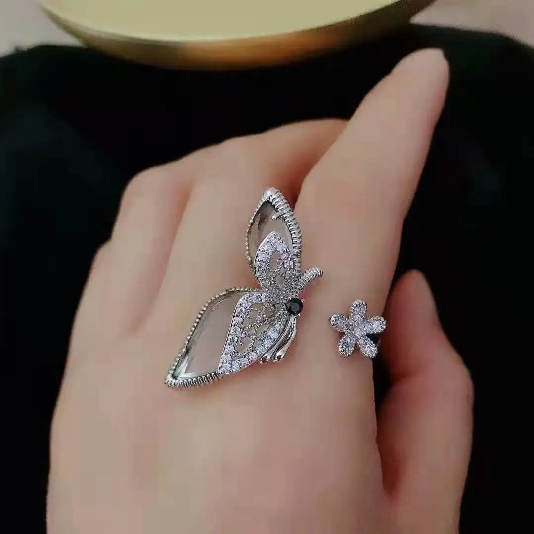New Trends Jewelry Personality Bijoux Statement Big Flower Butterfly Crystal gemstone Adjustable Open Gold Rings For Women