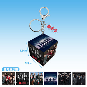 Porte-clés <span class=keywords><strong>cube</strong></span> <span class=keywords><strong>Rubik</strong></span> numérique en plastique 35 mm avec pendentif <span class=keywords><strong>photo</strong></span> numérique, merchandising des idoles K-POP en tournée mondiale (AR V, Jimin, J-hope, JUNGKOOK, Suga, Jin) - Product Image 4