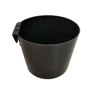 Alimentadores negros para aves de corral, cubos de plástico para pollos, palomas, LMB-11, LMB-12 y LMB-13, 0.5L/1L/1.5L