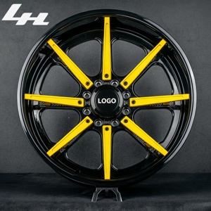 Rueda de Estilo Agresivo LH |   Base Negra con Detalles Amarillos |   18-21 Pulgadas |   Estilo Deportivo de <span class=keywords><strong>8</strong></span> Radios |   Acabado Premium |   para autos deportivos - Product Image 1